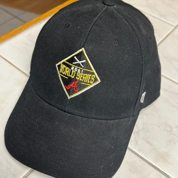 Atlanta Braves 2021 World Series adjustable black hat - Picture 1 of 6